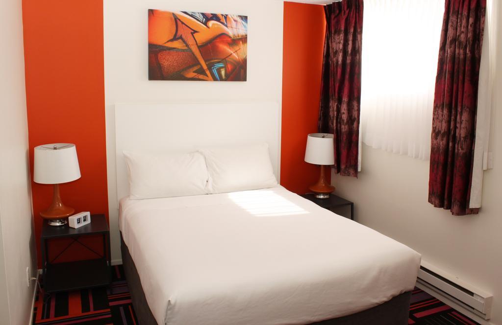 Hotel Zed Kelowna Exterior foto