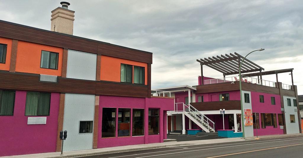 Hotel Zed Kelowna Exterior foto