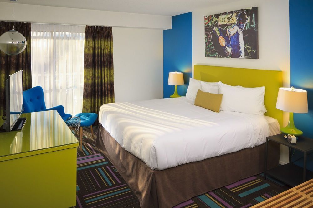 Hotel Zed Kelowna Exterior foto