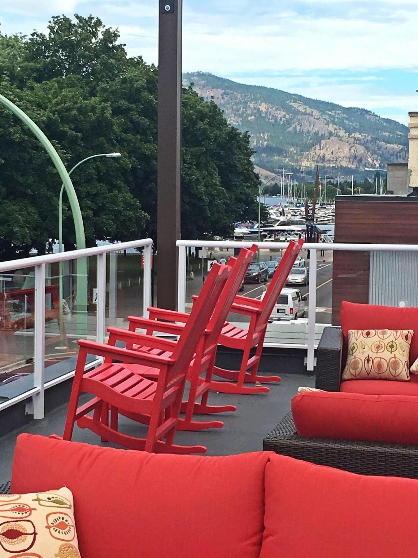 Hotel Zed Kelowna Exterior foto